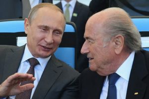 Joseph Blatter reveló que asistirá al Mundial por invitación de «su amigo» Vladímir Putin