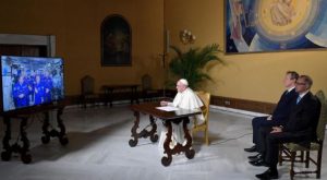 El papa Francisco dialogó sobre filosofía con los astronautas de la Estación Espacial Internacional