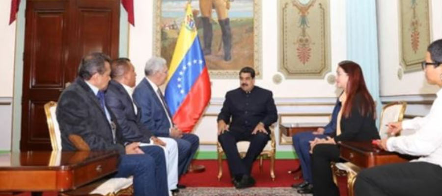Nicolás Maduro recibió a tres de los cuatro gobernadores opositores que juramentaron ante la Constituyente chavista