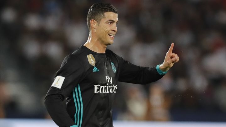 (Vídeo) Así reaccionó Cristiano Ronaldo cuando la grada le cantó “Messi”