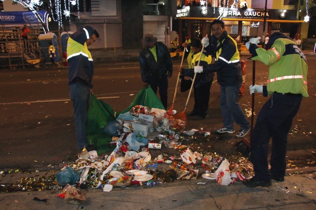 Asistentes al Festival de la Luz dejaron 10 toneladas de basura