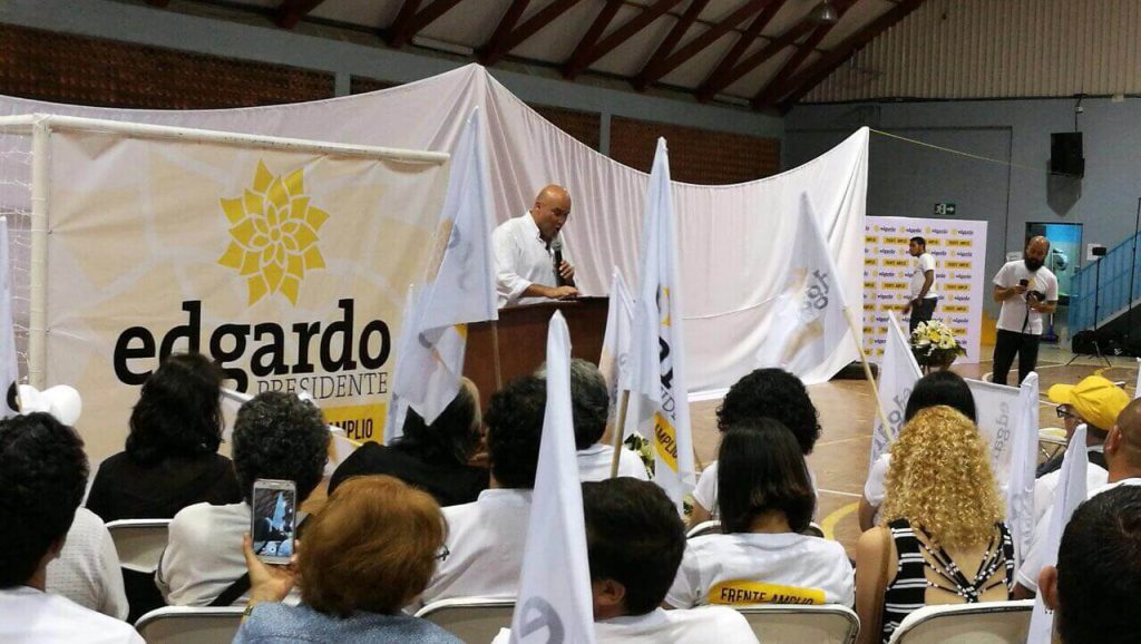 Edgardo Araya eliminaría inmunidad de Supremos Poderes para investigar delitos de corrupción