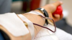 Hospitales piden a población no dejar de donar sangre en festejos de fin y principio de año