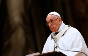 Papa Francisco enviará un fiscal a Chile para investigar a obispo acusado de encubrir abusos sexuales