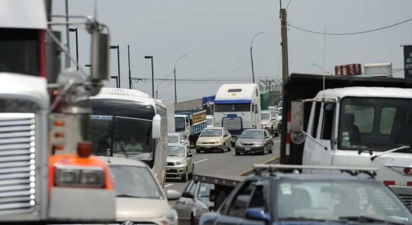 Gobierno promete bajar de 50 a 16 minutos el tiempo de tráfico para salir de Alajuela