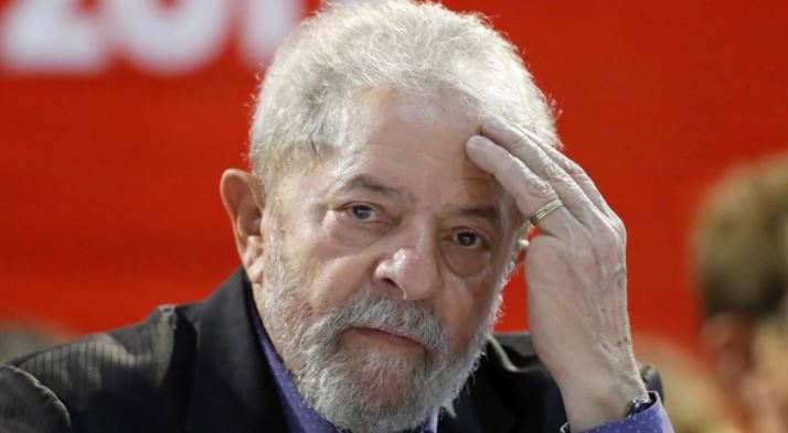 Abogados de Lula da Silva presentan habeas corpus contra prohibición de salida de Brasil