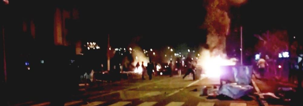 Nueve muertos más en violenta noche de protestas en Irán