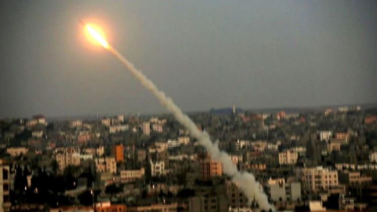 Nuevo ataque contra Israel: terroristas palestinos lanzaron un proyectil desde la Franja de Gaza