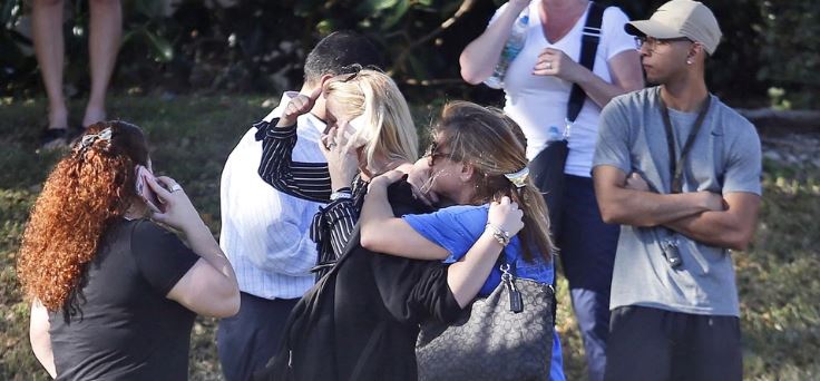 Al menos 17 muertos tras tiroteo en escuela de Florida