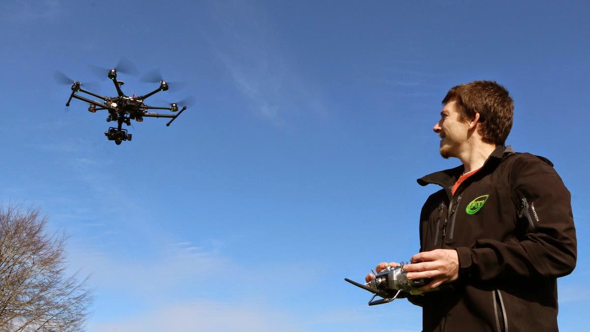 Polémico reglamento para uso de drones entró en vigencia este martes