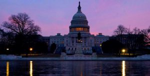 Senado inicia este lunes debate sobre DACA y migración