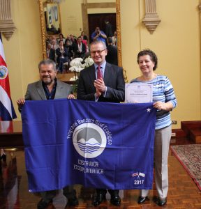 Cancillería recibe Bandera Azul en categoría Eco Diplomática