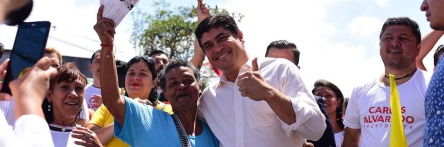 Carlos Alvarado pidió votos en cantones josefinos y anunció que recibirá más adhesiones