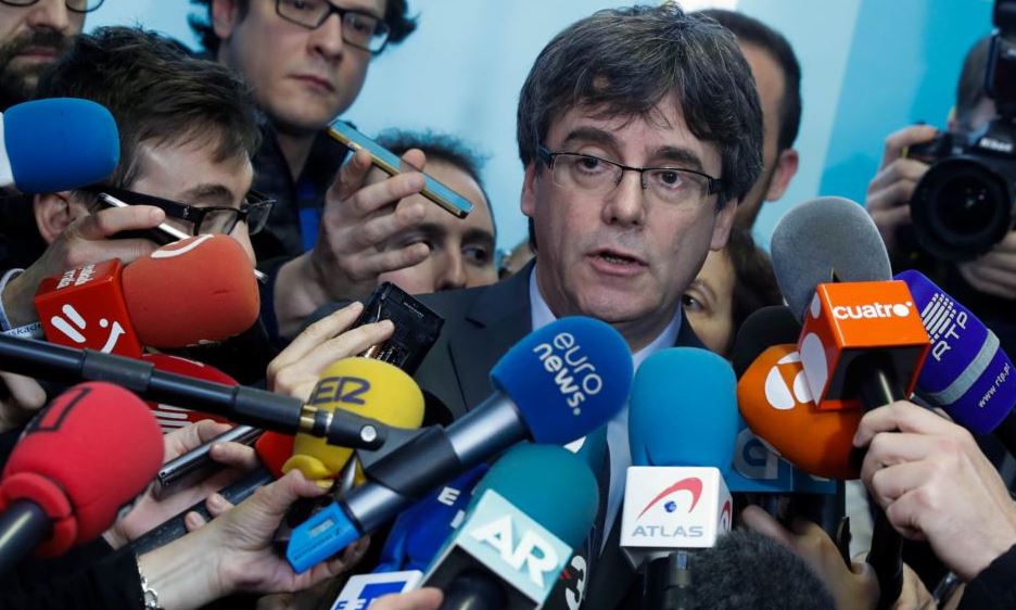 Alemania considera extradición de expresidente de Cataluña