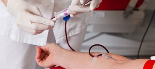 Hospitales piden no dejar de donar sangre para atender emergencias en Semana Santa