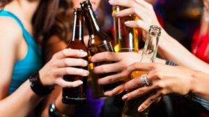 Herramienta en línea permite calcular impacto de consumo de alcohol en el organismo