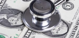 Sector salud advierte que nuevos impuestos afectarán a pacientes