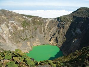Visitación al Volcán Irazú creció 40% tras cierre del Volcán Poas
