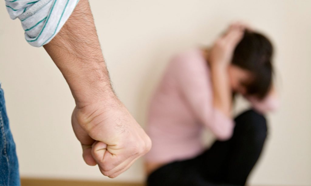 Policía reconoce aumento en casos de violencia doméstica durante Semana Santa