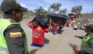 ACNUR pide a países acoger a venezolanos y otorgarles protección