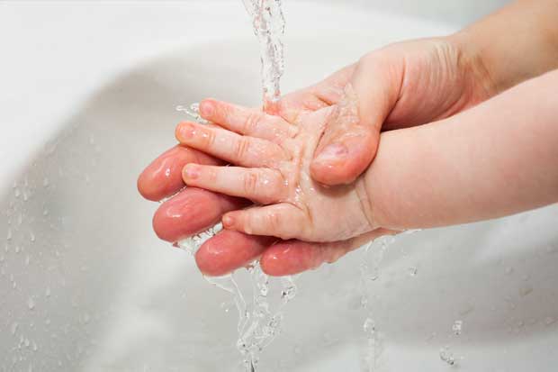 HNN pide extremar medidas de higiene para enfrentar pico de virus respiratorio en época lluviosa