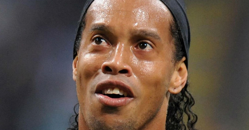 Ronaldinho: su mala influencia sobre Messi, la fiesta por el Mundial 2002 y otras 9 frases