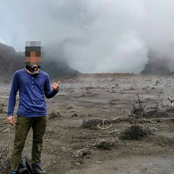CNE tilda de “inescrupulosos” a quienes forzaron portones y se acercaron al cráter del Volcán Turrialba