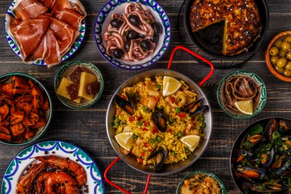 ¿Sin planes este sábado? Feria de gastronomía española le espera este sábado en el Barrio Chino