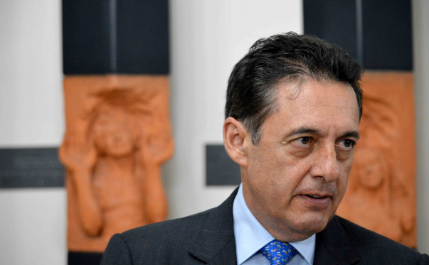 Ausencia masiva impidió a Antonio Álvarez presentar informe sobre derrota electoral