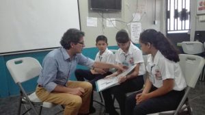 Ministro de Educación inició labores visitando Puntarenas ‘por ser una zona rezagada’