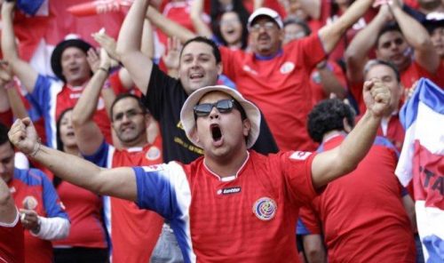 Gobierno permitirá ver partidos de Costa Rica en el Mundial mediante horarios escalonados