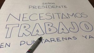 Puntarenenses en huelga de hambre frente a Casa Presidencial por falta de empleo