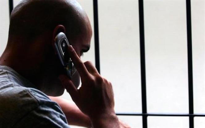 Diputados escucharán a expertos sobre proyecto que propone bloquear señal celular en cárceles