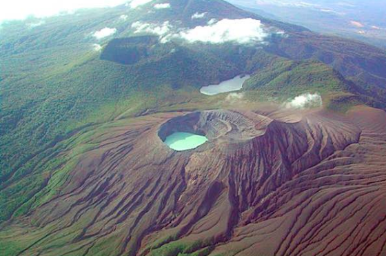 CNE pide precaución en zonas cercanas al volcán Rincón de la Vieja por posible caída de material en ríos