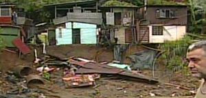 CNE monitorea cinco viviendas por deslizamiento en Desamparados