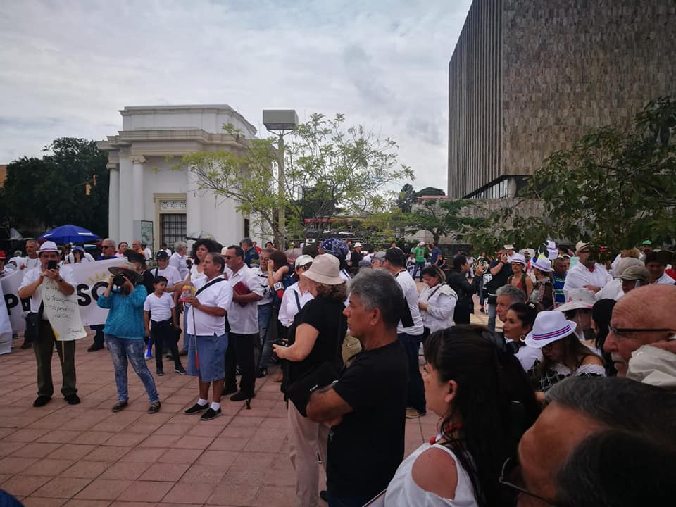 Empleados, sindicatos y pensionados se manifestaron para “rescatar el Poder Judicial”