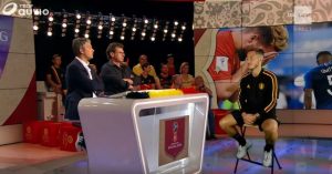 La ‘mágica’ entrevista al capitán de Bélgica: apareció en TV mientras todavía estaba en el vestuario