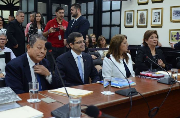 Fiscalía también investiga a magistrada María Elena Gómez por aparente tráfico de influencias