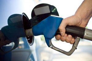 Rebaja en gasolinas y aumento de ¢9 en diésel entran a regir a partir de este jueves