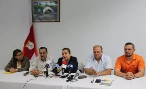 Sindicatos llevarán a presidente Alvarado texto de plan fiscal para evitar nuevos impuestos
