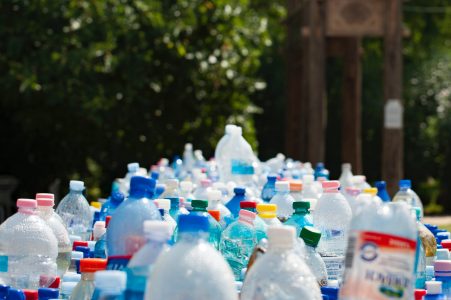 Iniciativa para evitar el uso de plásticos de un solo uso alcanza nuevas Municipalidades