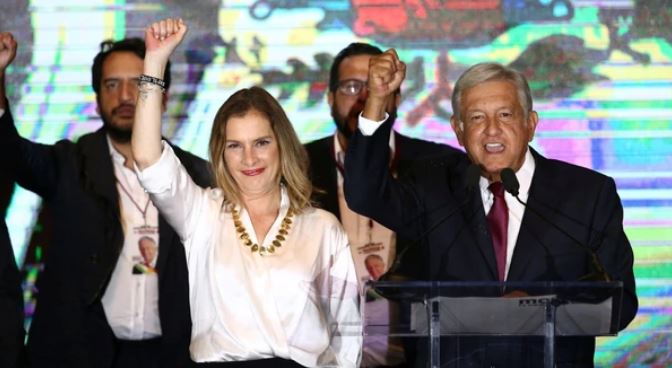 Esposa de presidente electo de México rechaza cargo de Primera Dama