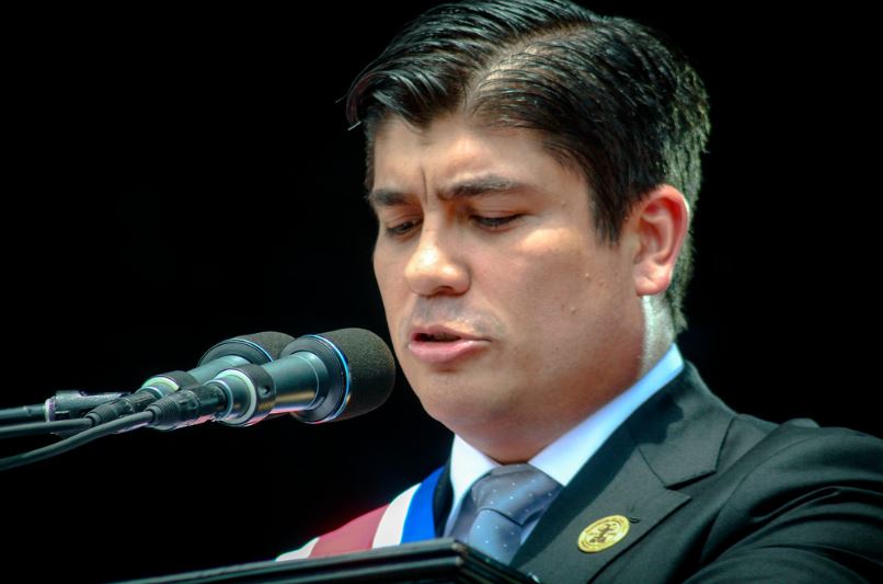 Ticos dan poco respaldo a presidente Carlos Alvarado tras primeros cien días de gobierno