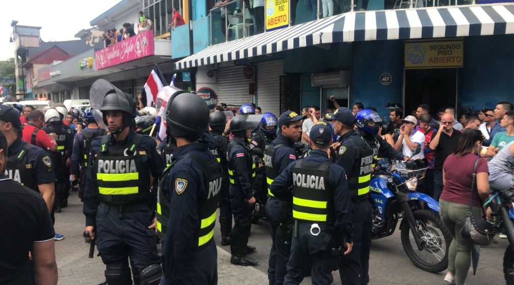Policía identifica a 60 personas por manifestaciones xenofóbicas contra nicaragüenses