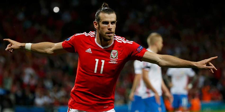(Vídeo) Bale sigue encendido