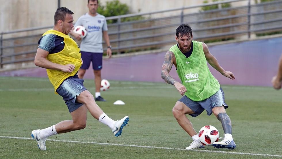 Lionel Messi revela que Arthur le recuerda a Xavi