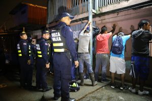 Huelga obligó a suspender megaoperativos contra delincuencia por tres semanas