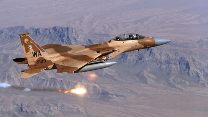 Reportan un ataque de Israel con misiles sobre un aeropuerto militar en Damasco