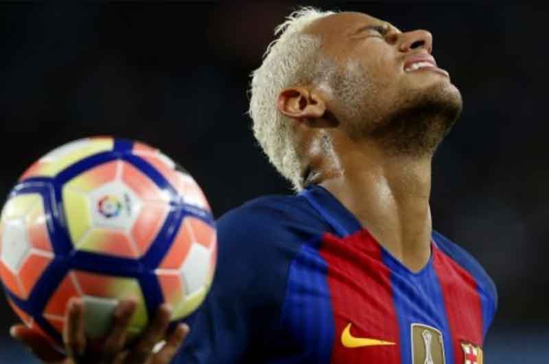 Neymar llora por regresar al Barcelona