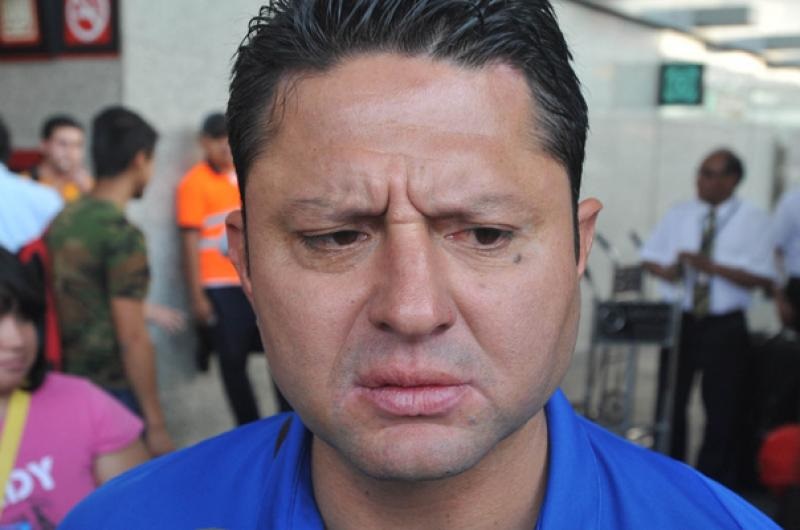 (Video) Jafet Soto le reclama a los árbitros tras la derrota de Herediano